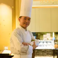 鈴木房雄