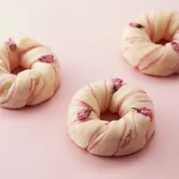 桜と手亡豆のリング