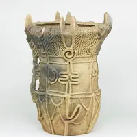  深(ふか)鉢形(ばちがた)土器(どき) 長野県伊那市宮ノ前出土 東京国立博物館蔵