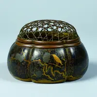 重要文化財　初音蒔絵火取母　室町時代・15世紀　神奈川・東慶寺蔵　