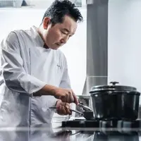 シェフ 原田 慎次氏 イメージ