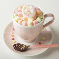 ニャニィニュニェニョンのマシュマロメルティチョコミルク　790円（税抜）