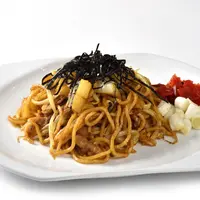 全国ご当地グルメブースメニューの一例    (ふかやカレーやきそば)