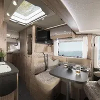 世界のトップブランド「HYMER」の新型車が日本初上陸！（RVランド）
