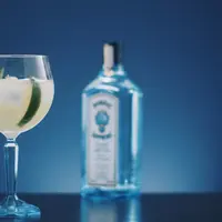 煎茶ジントニック