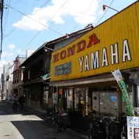 会場脇の路地裏にはの写真・動画_image_8404