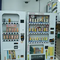 三輪そうめん流し前クレープ自販機の写真・動画_image_1174581