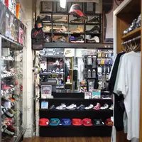 スキット（スニーカー）の写真・動画_image_175412