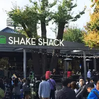 シェイクシャック 外苑いちょう並木店 （SHAKE SHACK）の写真・動画_image_185345