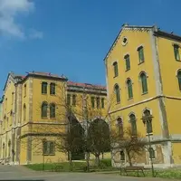 Campus de El Milán UOの写真・動画_image_213067