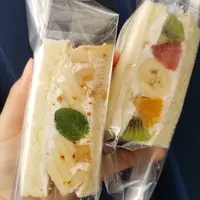 フツウニフルウツ鎌倉駅前販売所の写真・動画_image_431397