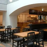 PAUL BASSETT 新宿の写真・動画_image_663357