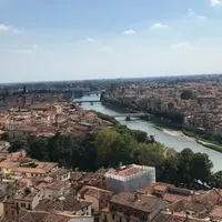 Piazzale Castel S. Pietroの写真・動画_image_991162