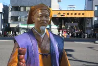 三英傑プラス黄門様がいる交差点の写真・動画_image_202423