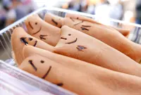 買い食いで腹一杯にの写真・動画_image_273773