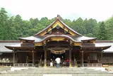 弥彦神社