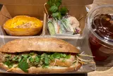 CYCLO banh mi @横浜CIAL