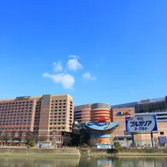 【キャナルシティ博多楽しみ方ガイド】様々な面から魅力を徹底解剖！大型複合施設で一日中楽しもう