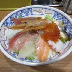 海鮮丼の駅前 三宮サンパル店