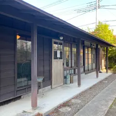 ノラズ・カフェ
