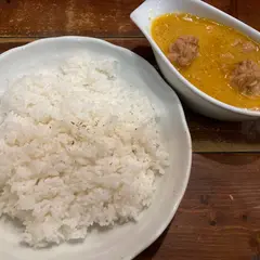 ラッフルズカリー