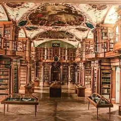 修道院図書館（Abbey Library of Saint Gall）