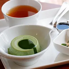 牛島製茶 筑後けやき通り店＆和cafe Leaf Heart