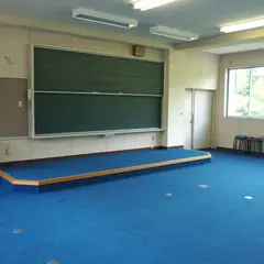 集い広場へいさん（旧平三小学校）