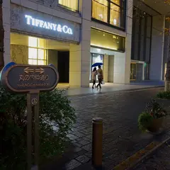 丸の内イルミネーション