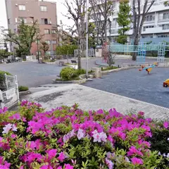 新宿区立牛込弁天公園
