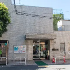 中野区立南台図書館