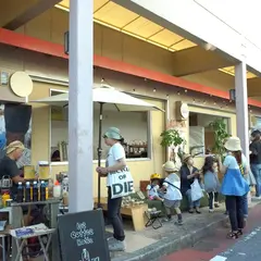 THE MARKET ザ・マーケット