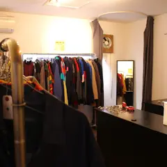 DARAM -vintage clothing shop-