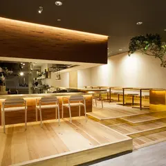 里山イタリアンAJIKURA 広島三越店