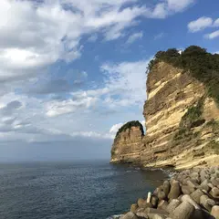 立神岩