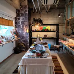 MEBAKE FACTORY(エムイーベイクファクトリー)