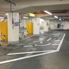 豊橋えきちか駐車場
