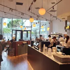 DEAN & DELUCA カフェ コレットマーレ みなとみらい