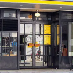 TOKEN Eatery Bar Pizzeria