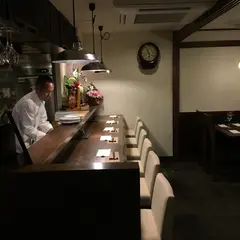 ワインと旬菜 あくら