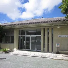 浦添グスクようどれ館