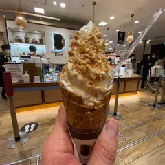 ピーナッツDORE