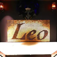 club Leo...