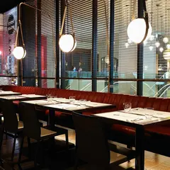 TWO ROOMS CAFE GRILL BAR 日本橋