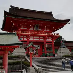 伏見稲荷