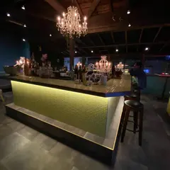FRIENDS bar&lounge