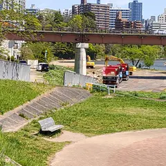 広瀬川澱緑地