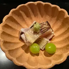 日本料理 𡈽方