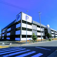 豊川駅東公共駐車場