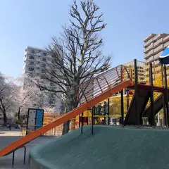 入谷南公園